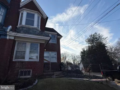 2210 Highland Pl, Wilmington, DE 19805