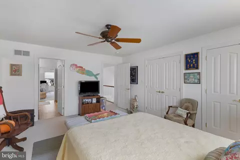 121 Devalinder Dr, Newark, DE 19702 photo 36