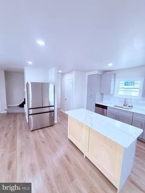 Kitchen - 17 Pearson Dr, Newark, DE 19713 photo 3 of 4