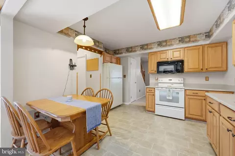 Kitchen - 479 Granger Dr, Bear, DE 19701 photo 3 of 3