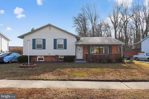Other - 871 Broadfield Dr, Newark, DE 19713 photo 2 of 9