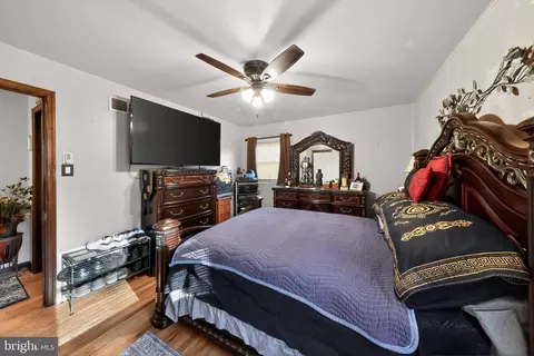 Bedroom - 871 Broadfield Dr, Newark, DE 19713 photo 1 of 2