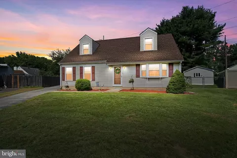 179 Rhythm Ct, Newark, DE 19713