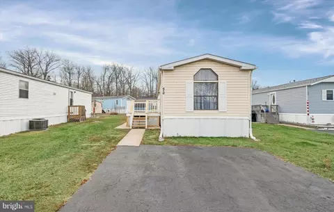416 Ranee Loop #96, Bear, DE 19701 photo 2
