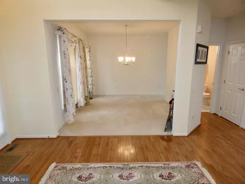Living - 61 Rose Hill Dr, Bear, DE 19701 photo 5 of 18
