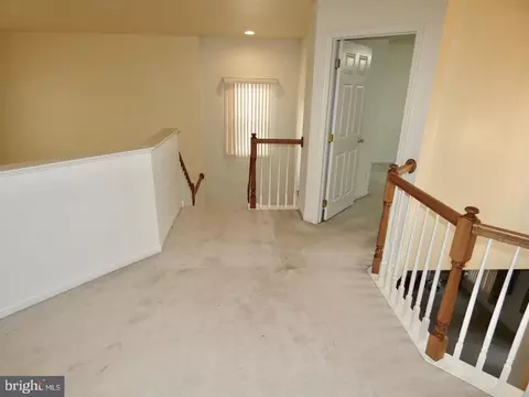 Entry Way - 61 Rose Hill Dr, Bear, DE 19701 photo 7 of 10