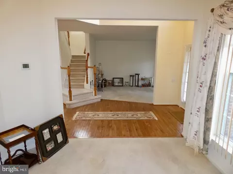 Entry Way - 61 Rose Hill Dr, Bear, DE 19701 photo 4 of 10