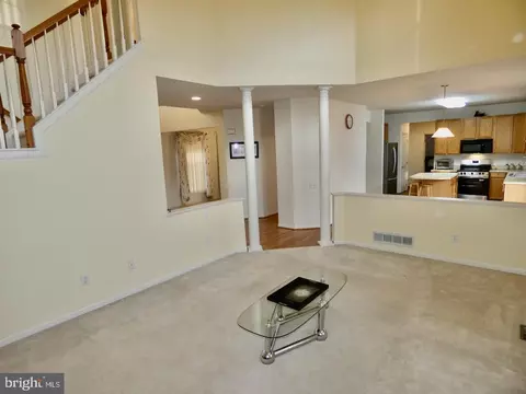Living - 61 Rose Hill Dr, Bear, DE 19701 photo 13 of 18