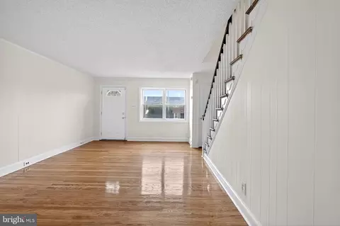 Living - 417 E 35th St, Wilmington, DE 19802 photo 3 of 6