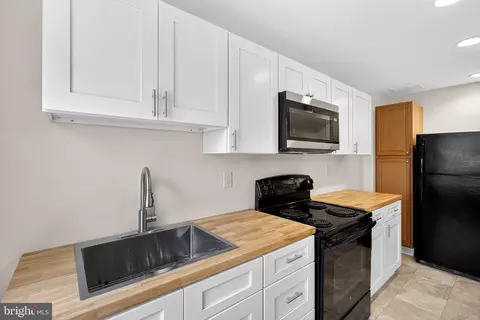 Kitchen - 417 E 35th St, Wilmington, DE 19802 photo 1 of 3