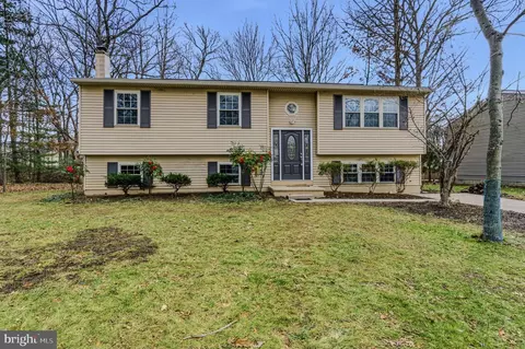 114 Fox Dr, Newark, DE 19713