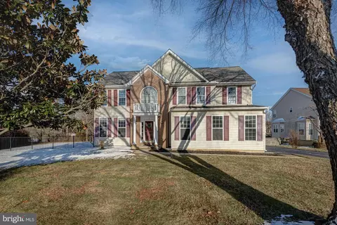 1 Arlinda Ct, Middletown, DE 19709