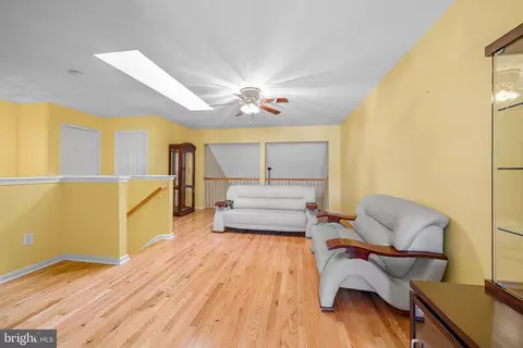 Entry Way - 433 Pierce Run, Newark, DE 19702 photo 5 of 10