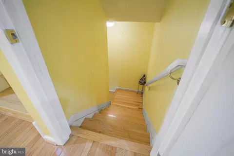 Entry Way - 433 Pierce Run, Newark, DE 19702 photo 8 of 10