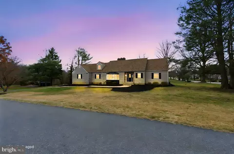 1 Lamatan Rd, Newark, DE 19711