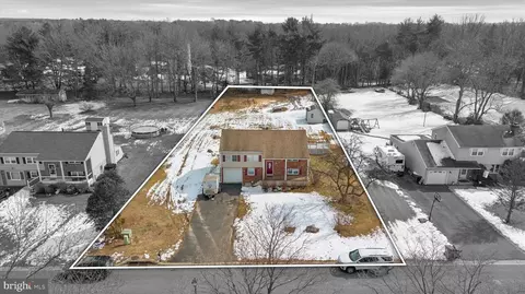 View/Area - 47 Rawlings Dr, Bear, DE 19701 photo 2 of 7