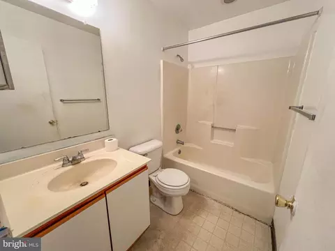 120 Diminish Dr, Newark, DE 19713 photo 18