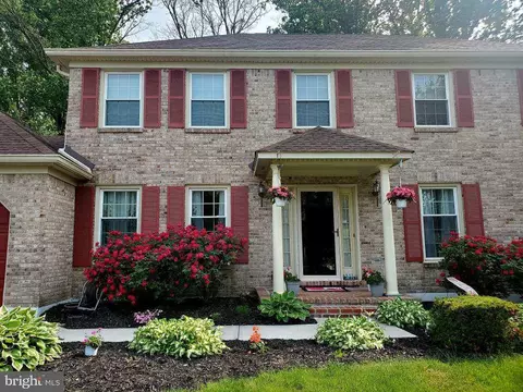 703 Sweetleaf Dr, Wilmington, DE 19808