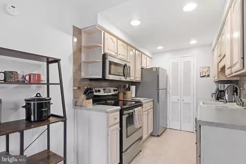 6 Fleming St, Newark, DE 19713 photo 8