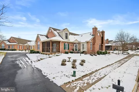 26 Lynthwaite Farm Ln, Wilmington, DE 19803