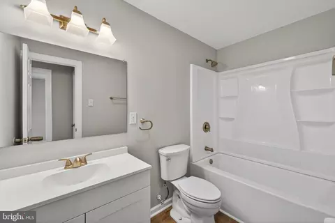Bath - 3 Marlyn Rd, Newark, DE 19713 photo 1 of 1