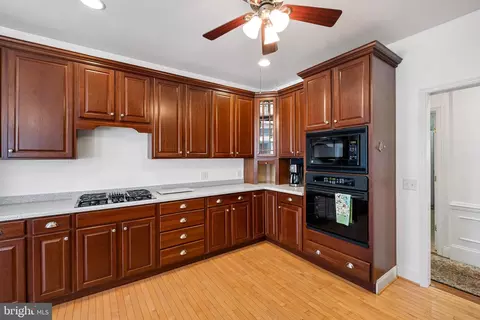 Kitchen - 9 Hempstead Dr, Newark, DE 19702 photo 2 of 3