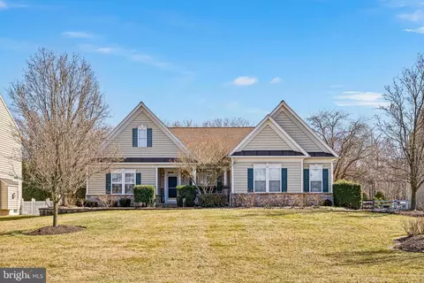 9 Hempstead Dr, Newark, DE 19702