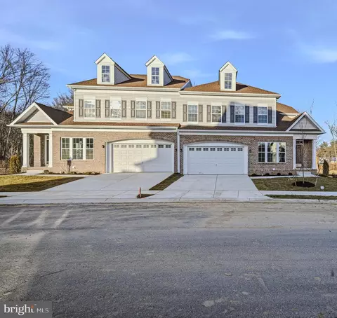 269 Grove View Dr, Hockessin, DE 19707