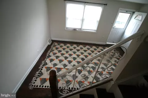 Entry Way - 916 Dover Ave, Elsmere, DE 19805 photo 2 of 6