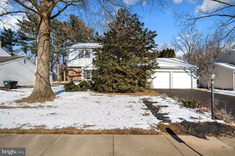 3105 Wilmont Dr, Wilmington, DE 19810