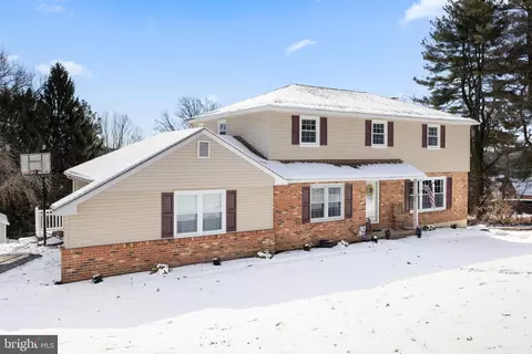 554 Holly Knoll Rd, Hockessin, DE 19707
