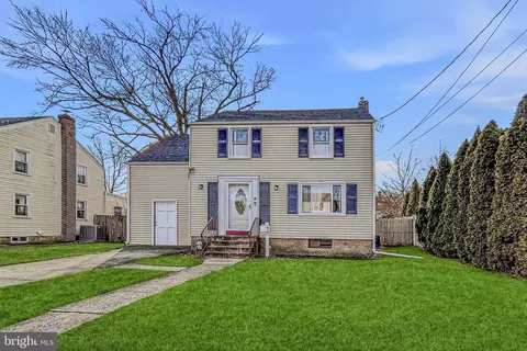 9 Alvil Rd, Wilmington, DE 19805