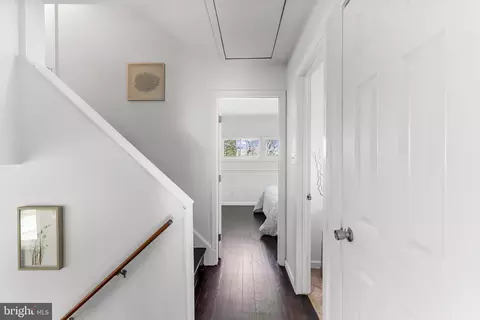 Entry Way - 3 Merry Rd, Newark, DE 19713 photo 5 of 5