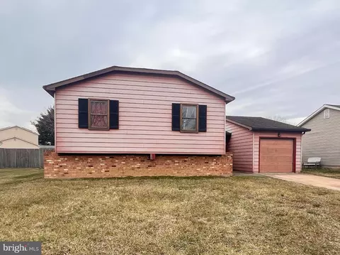 16 Courtland Cir, Bear, DE 19701