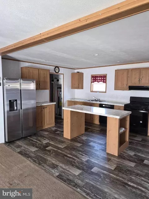 87 N Dragon Dr #131, Bear, DE 19701 photo 5