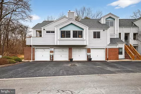 2101 Creekside Dr #33, Newark, DE 19711