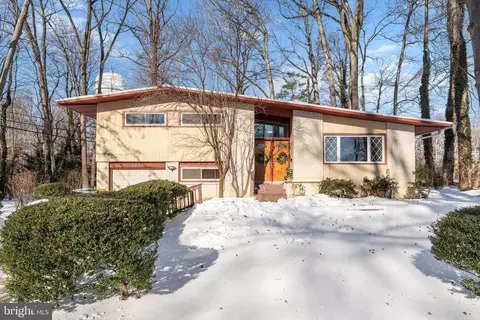 1231 Grinnell Rd, Wilmington, DE 19803