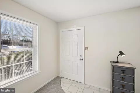 Entry Way - 3100 Ruby Dr, Wilmington, DE 19810 photo 2 of 5