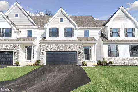 0002 Leahy Dr, Newark, DE 19711