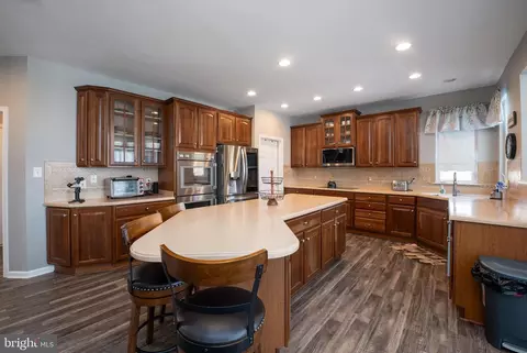 Kitchen - 613 Garron Point Pass, Bear, DE 19701 photo 1 of 2
