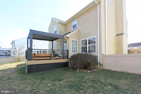 Exterior - 251 E Flagstone Dr, Newark, DE 19702 photo 5 of 5