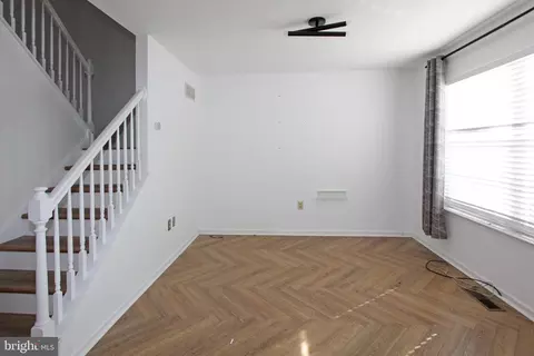Living - 251 E Flagstone Dr, Newark, DE 19702 photo 2 of 2