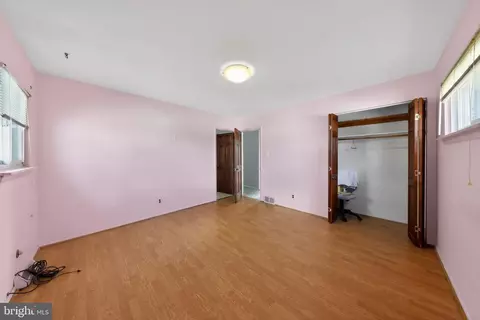 Bedroom - 214 Bluefield Rd, Newark, DE 19713 photo 2 of 3