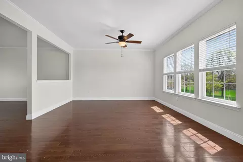 Living - 248 Ann Dr, Middletown, DE 19709 photo 2 of 6