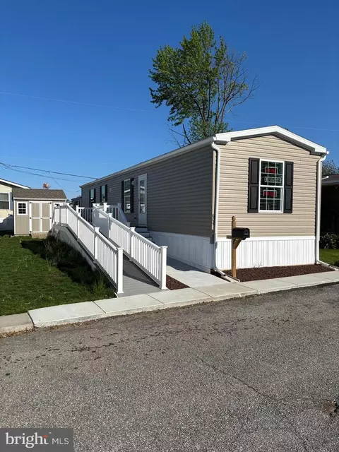 604 Canter Rd #150, Wilmington, DE 19810
