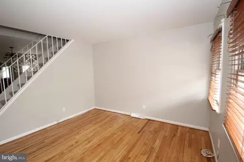 Living - 25 E 4th St, New Castle, DE 19720 photo 2 of 3