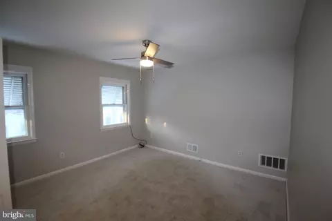 Bedroom - 25 E 4th St, New Castle, DE 19720 photo 1 of 3