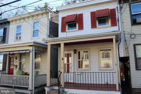 25 E 4th St, New Castle, DE 19720