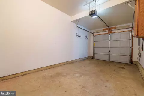 Entry Way - 167 Springfield Cir, Middletown, DE 19709 photo 3 of 3