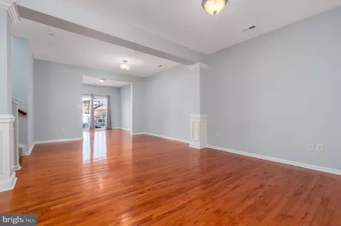 Living - 167 Springfield Cir, Middletown, DE 19709 photo 1 of 2